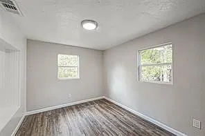 10694 Pine St — Photo 35