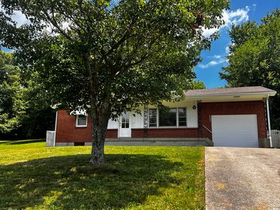 230 S Lucas St, Junction City, KY, 40440