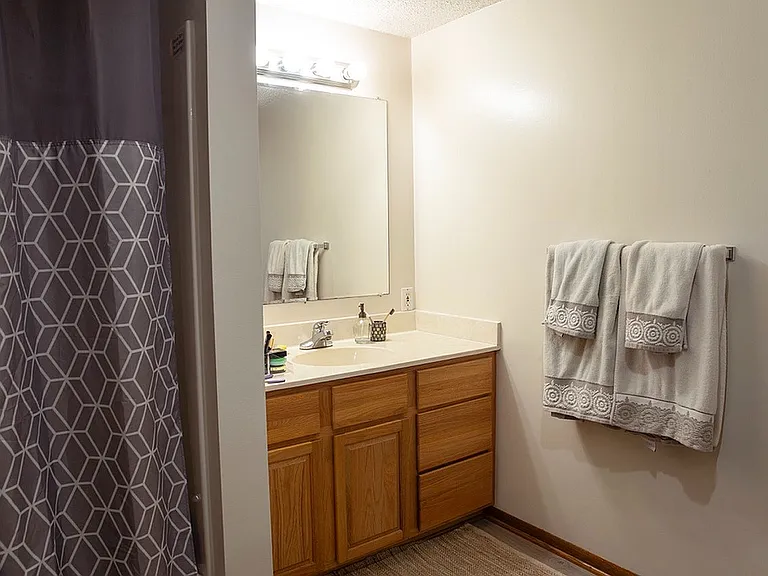 Campus Properties — Photo 18