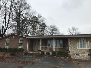 5631 Burlington Rd, Mc Leansville, NC 27301