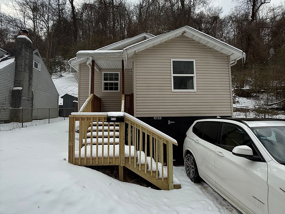1st image of 5733 Victory Ave