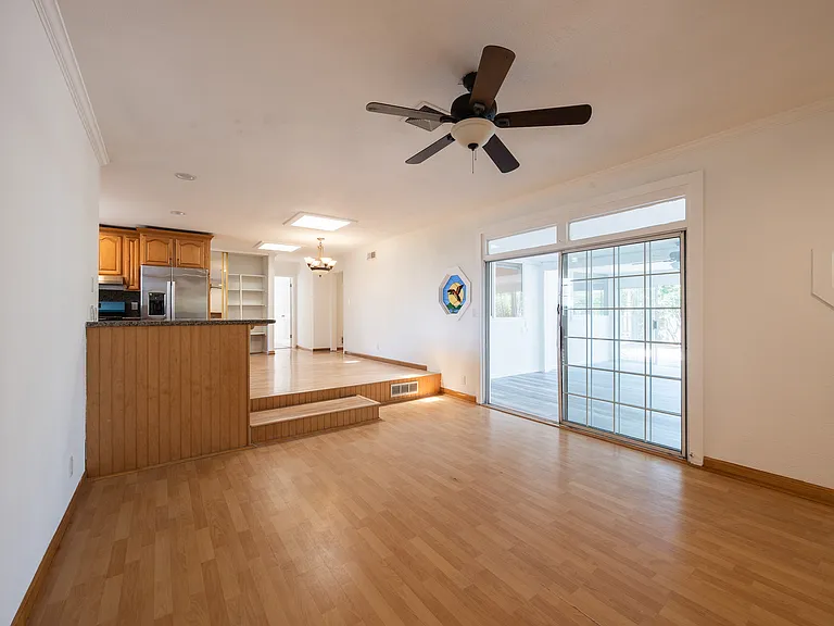 5316 Tanglewood Park Dr — Photo 4