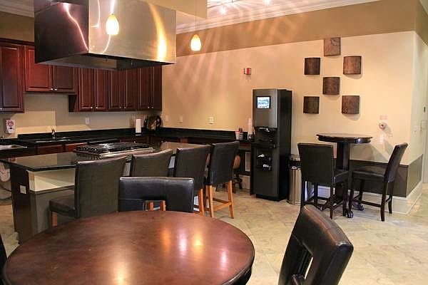 1st image of 9 Chichester Dr APT 201