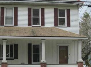638 W Pennsylvania Ave, Pen Argyl, PA