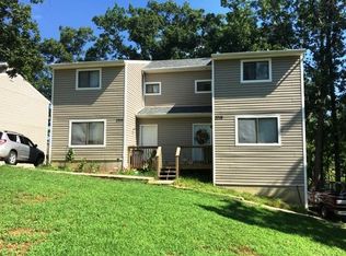 W 3717 3719 Sugartree Ln, Columbia, MO 65201