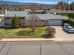 1317 Ormiston St, Wenatchee, WA 98801