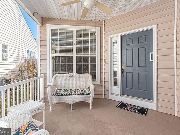 5th image of 11531 Manklin Creek Rd