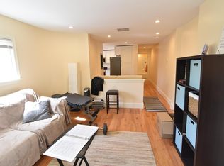 35 Fayette St #2, Newton, MA 02458