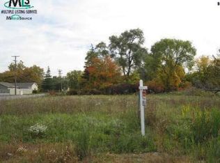 49108 Gratiot Ave, Chesterfield, MI 48051