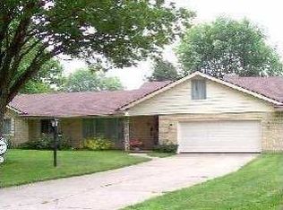 1367 E Beverly Hills Dr, Toledo, OH 43614