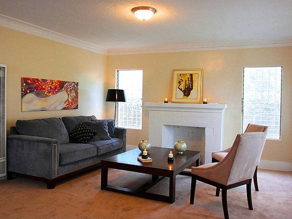 4th image of 4402 Moonstone Dr