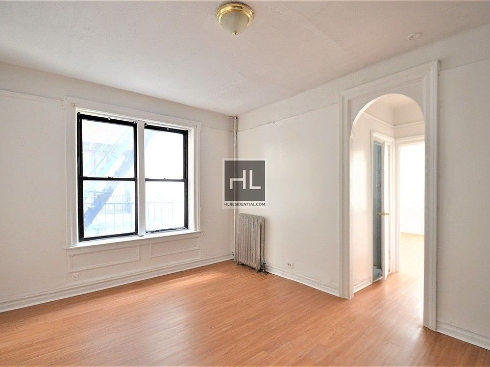 1st image of 2707 Morris Ave APT 2C