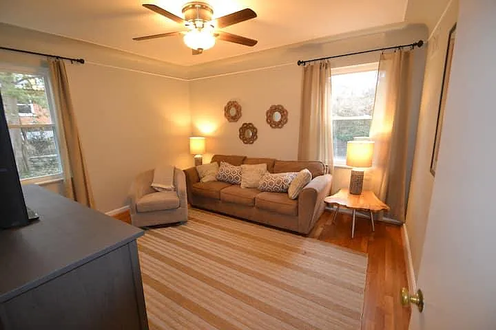 3326 Mowbray Ln #1 — Photo 6