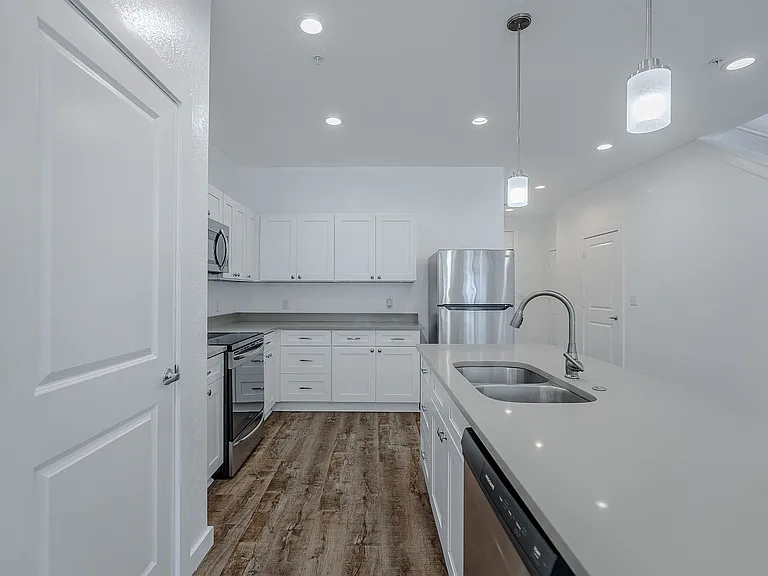 Belcara Luxury Townhomes Kitchen