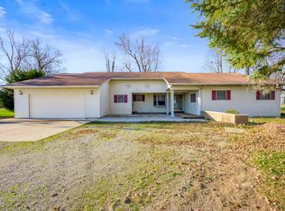 7165 W State Road 32, Farmland, IN 47340