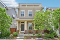 E 27th Ave-1405-001