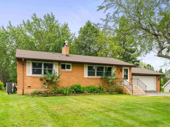 2838 Hagberg St, Duluth, MN 55811