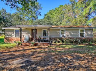 1526 Cooper Store Rd, Moncks Corner, SC 29461