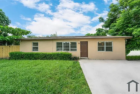 5854 Kumquat Rd #A — Photo 2