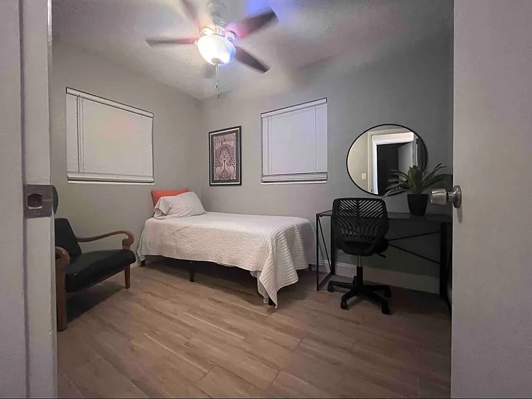 1823 Radnor Dr — Photo 6