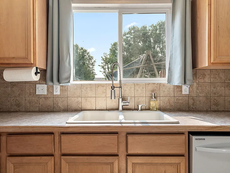 7367 S Headsail Ave — Photo 10