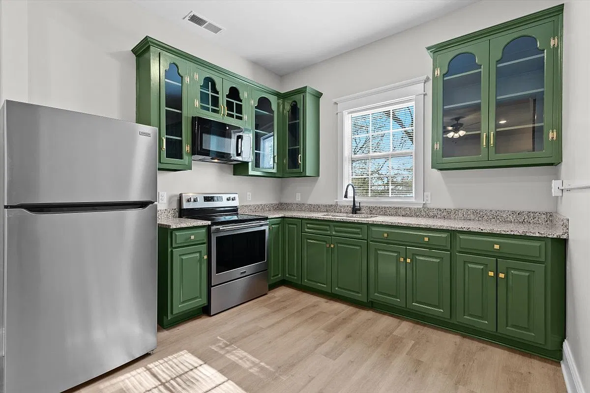 1343 S Preston St — Photo 4