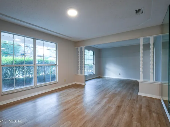 2807 PACES FERRY Road S, Orange Park, FL 32073