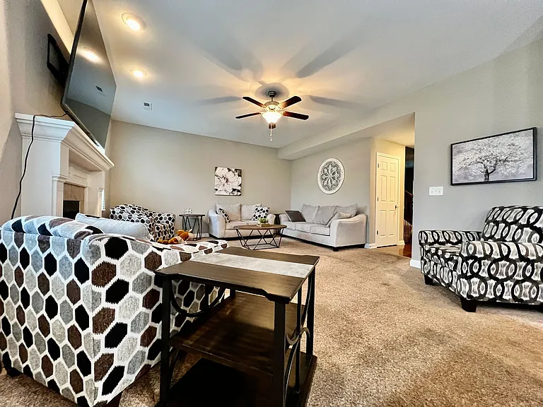 1860 Red Sage Ct — Photo 8