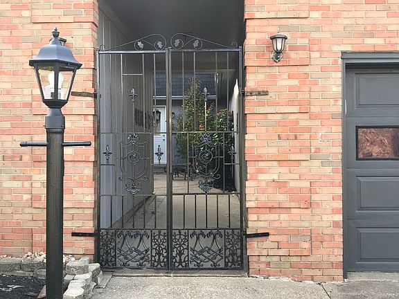 5th image of 4533 Pine Dr