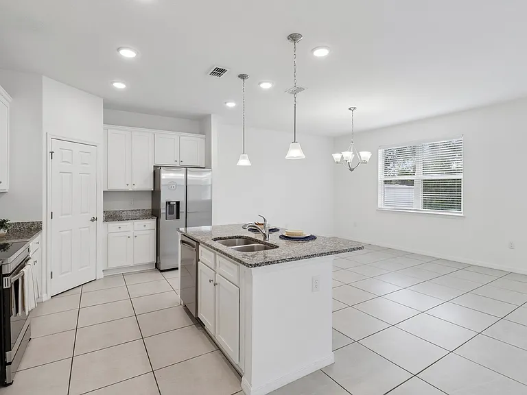 Simmons Trace — Photo 84
