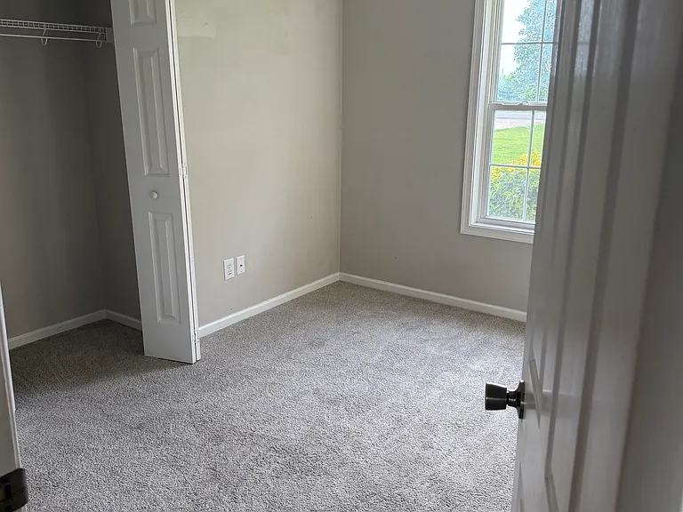 207 Run Swamp Rd — Photo 3