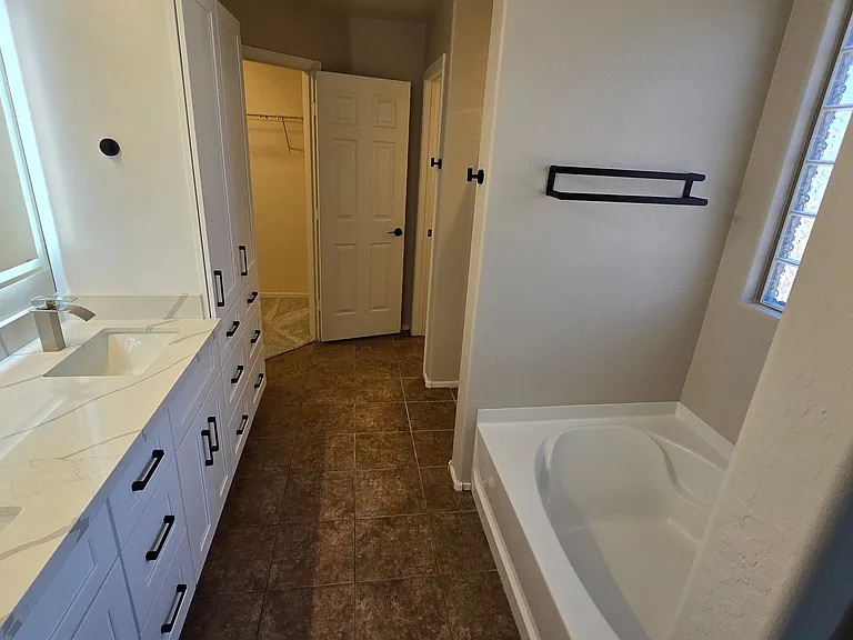 20544 N Alma Dr — Photo 11
