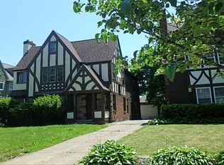 18406 Winslow Rd, Shaker Heights, OH 44122