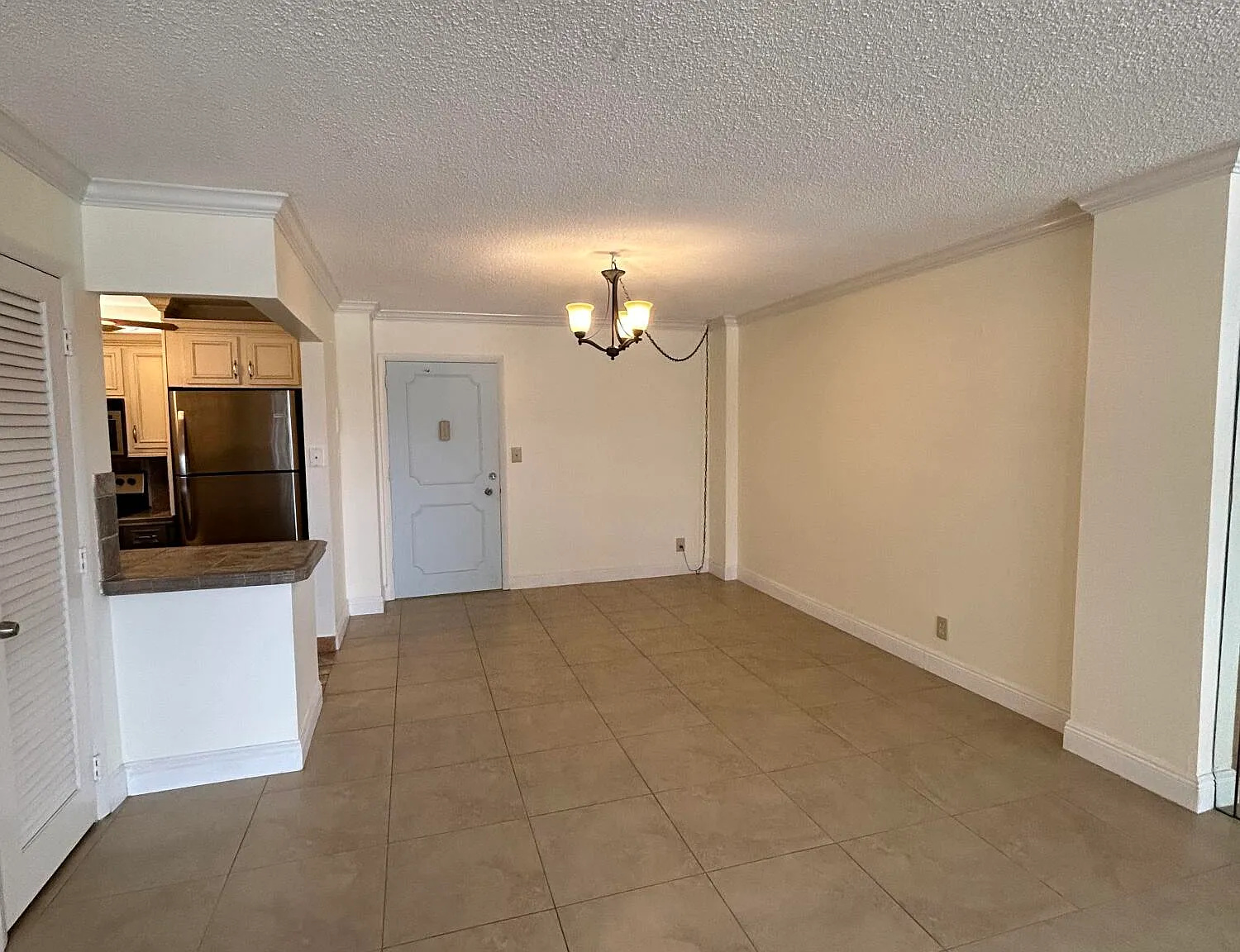 1 bed, 1.0 bath, 900 sqft, $2,200 — Photo 3