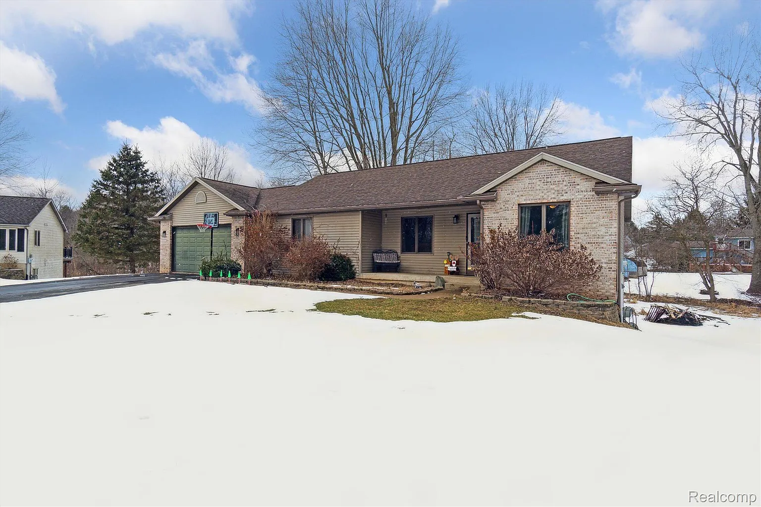 3104 Meadow Brook Rd photo 1