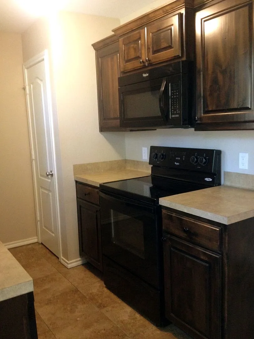Coming Soon: 2 bedroom, 2 bathroom Duplex in Lindale TX! — Photo 3