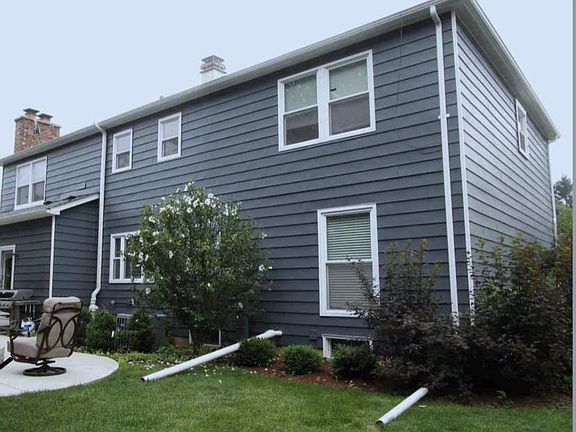 4th image of 1110 Dawes St