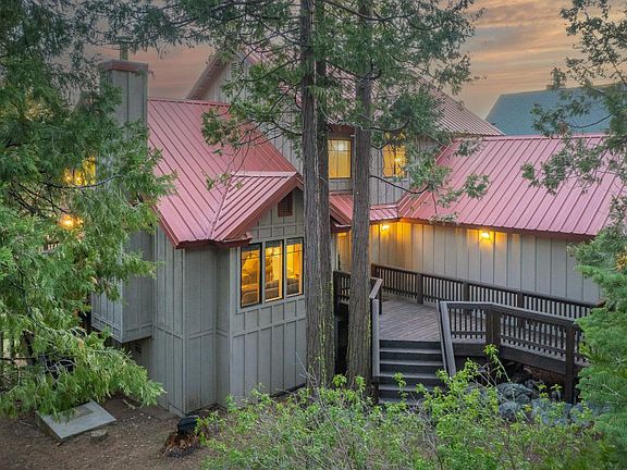 2nd image of 39571 Crest Point Ln