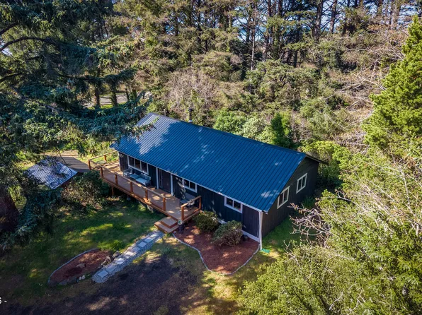 3934 Highway 101 N, Yachats, OR 97498