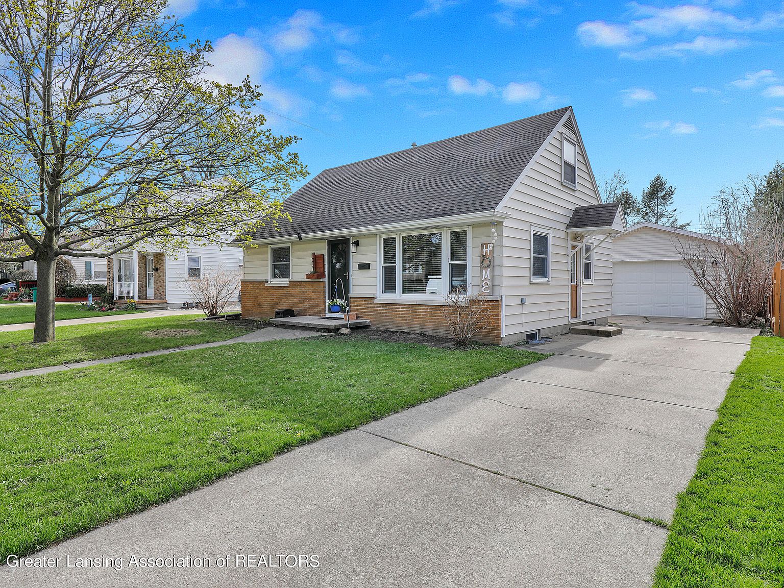 1027 N Hayford Ave, Lansing, MI 48912 | Zillow