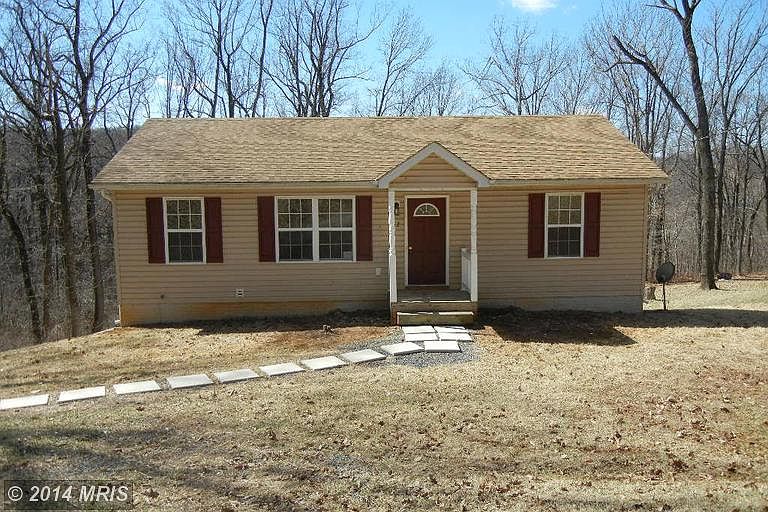 1st image of 72 Peggys Ct