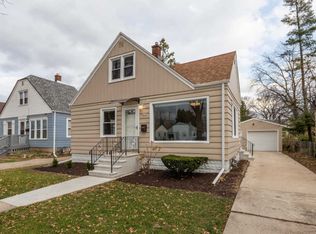 4758 N 44th St, Milwaukee, WI 53218