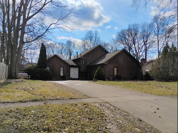 1821 Revere Pl, Lorain, OH 44053