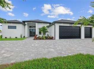 615 Tropicana Pkwy W, Cape Coral, FL 33993