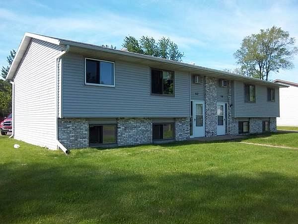 1st image of 512 19th Ave W #1