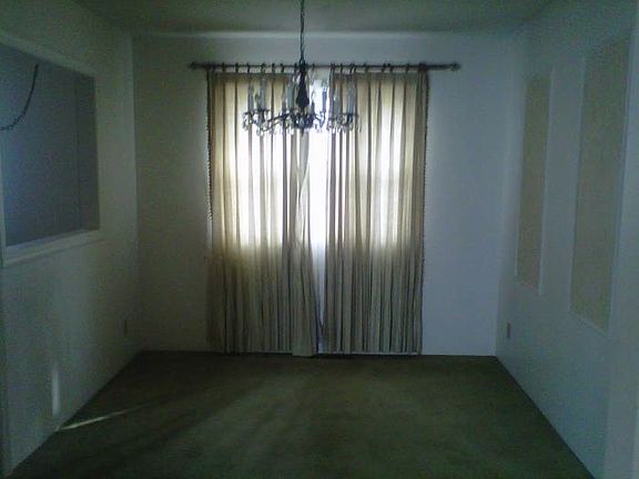 4th image of 8909 E 88th Ter