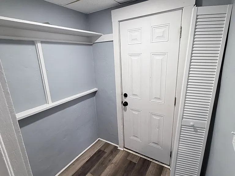 947 High Ave NW — Photo 17