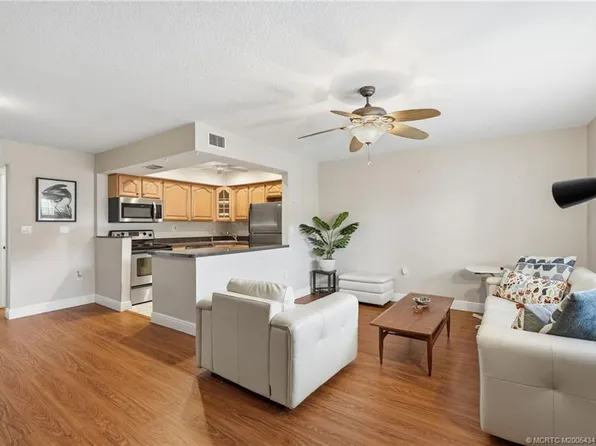 2600 S Kanner Hwy APT G3, Stuart, FL 34994