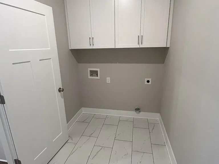 7016 Westfield Village Cir — Photo 8