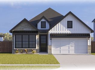 303 E Locust St, Leonard, TX 75452
